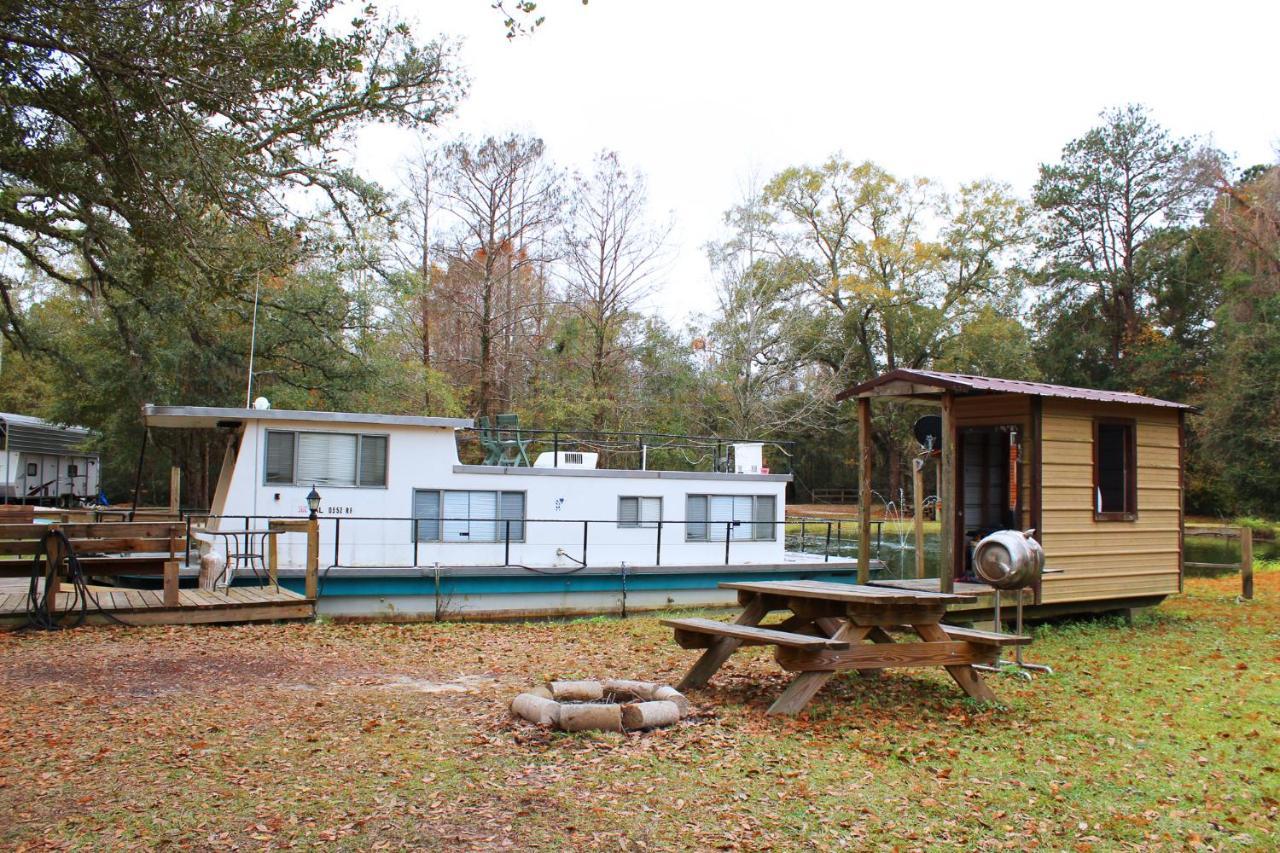 Berry Creek Cabins Hotel Isabel Kültér fotó